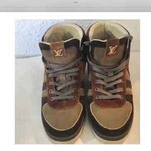 Louis Vuitton Quarter High Top Sneakers